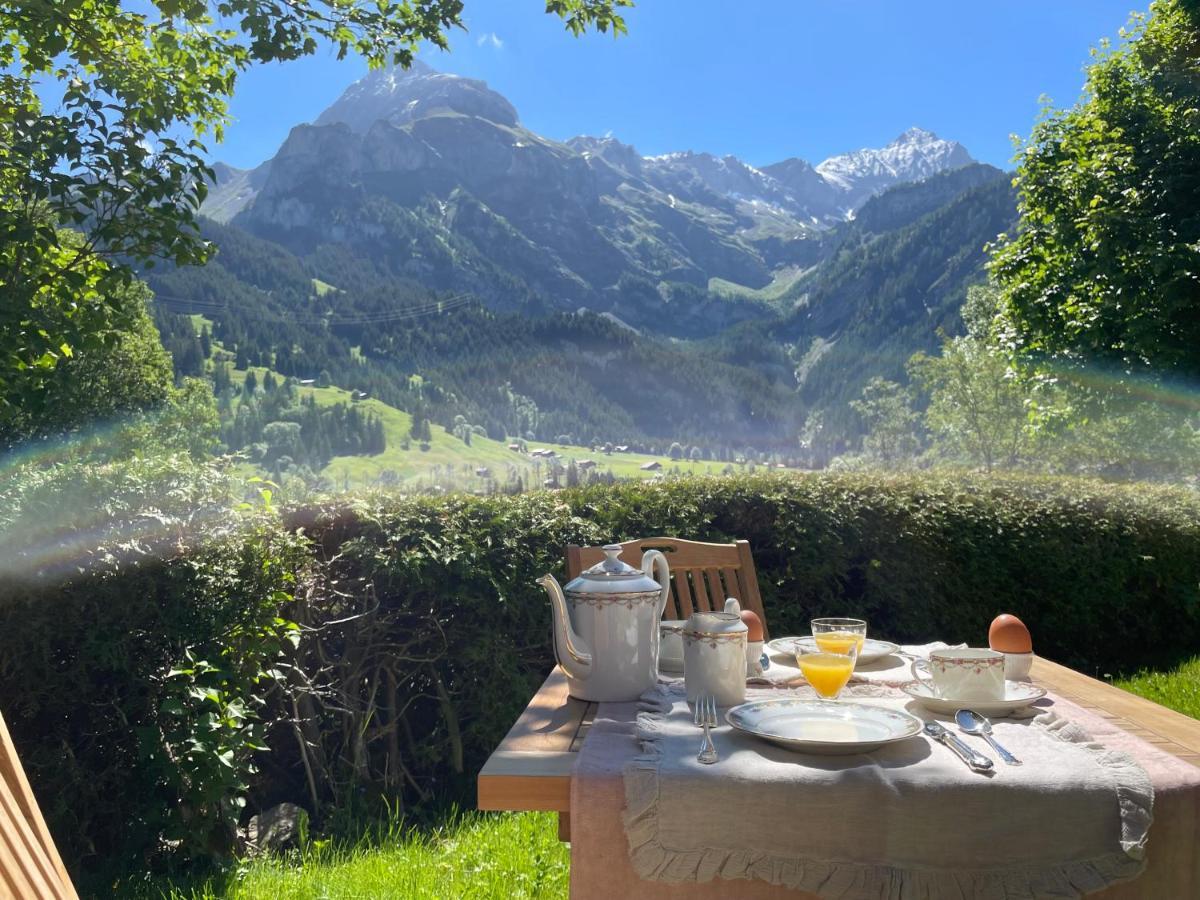 Alpen Charme - Chalet D'Hotes Et Spa Gsteig 外观 照片