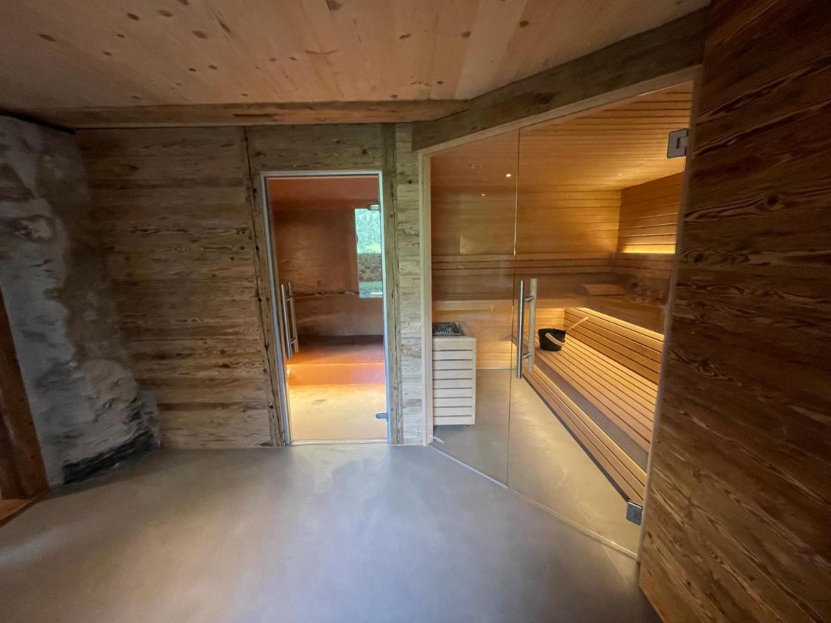 Alpen Charme - Chalet D'Hotes Et Spa Gsteig 外观 照片