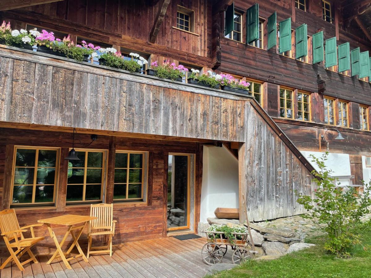 Alpen Charme - Chalet D'Hotes Et Spa Gsteig 外观 照片