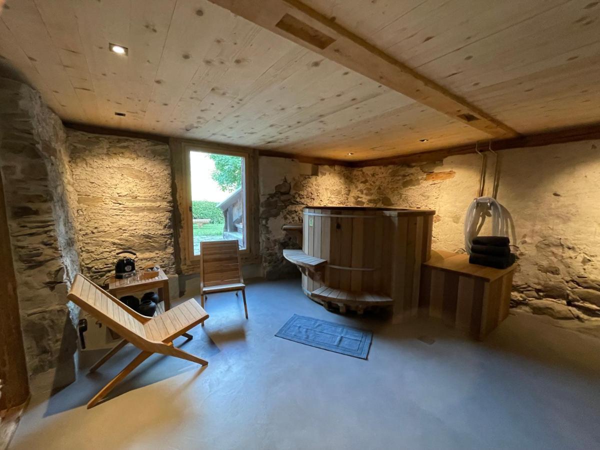 Alpen Charme - Chalet D'Hotes Et Spa Gsteig 外观 照片