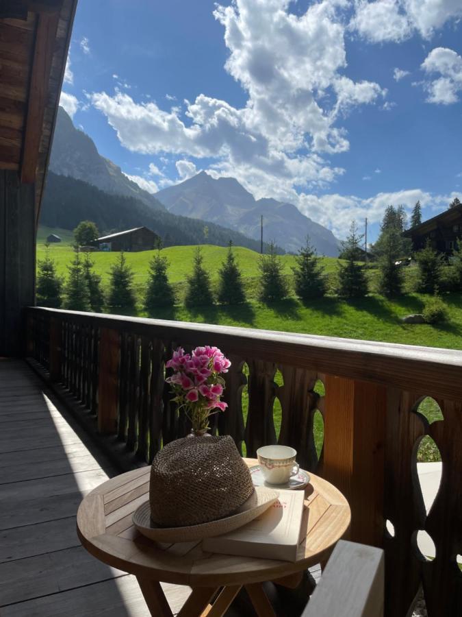 Alpen Charme - Chalet D'Hotes Et Spa Gsteig 外观 照片
